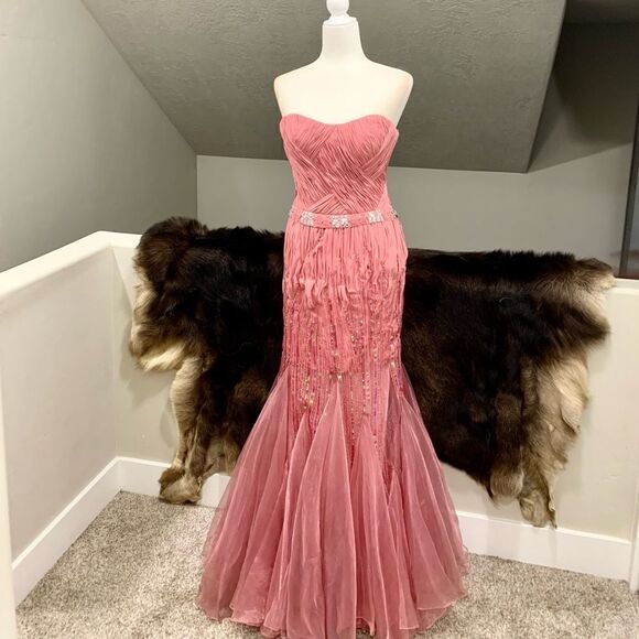 Vintage Style, Multiple Ways to Wear, Stunning Sequins & Beaded Mermaid Gown - Picture 2 of 16